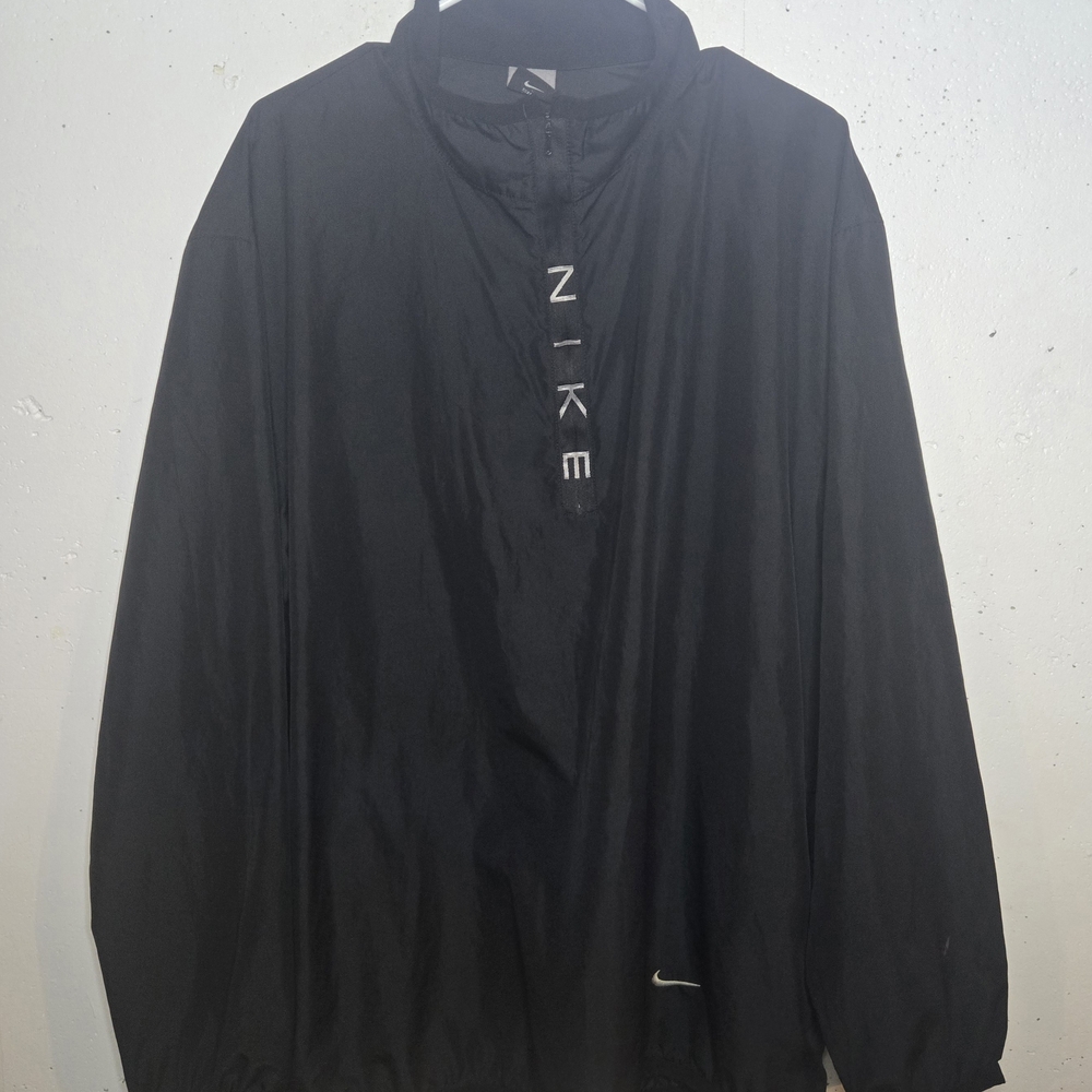 Nike Men's Black Windbreaker Jacket